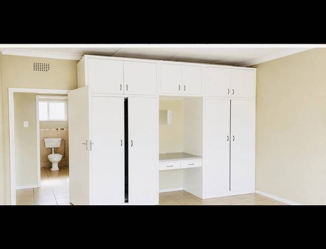 2 BEDROOM APARTMENT FOR SALE IN PRIMROSE